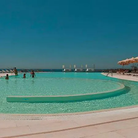 Апартаменты Holiday Le Castella And Beach Crotone Ilk021001 Cyb
